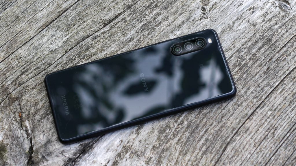 Testissä Sony Xperia 10 II – Perushyvä älypuhelin yhdellä Testissä Sony Xperia 10 II – Perushyvä älypuhelin yhdellä